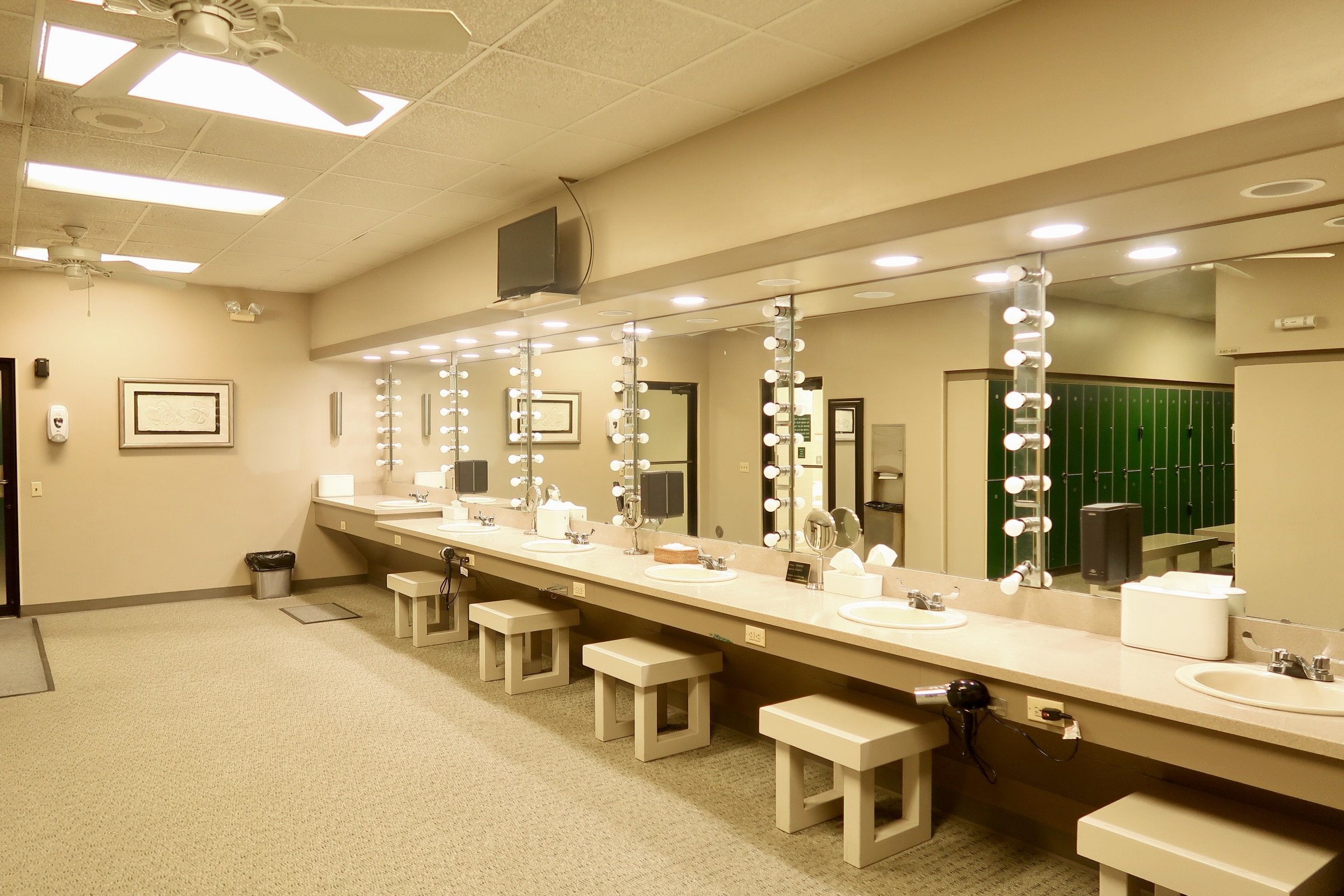Recovery and locker rooms